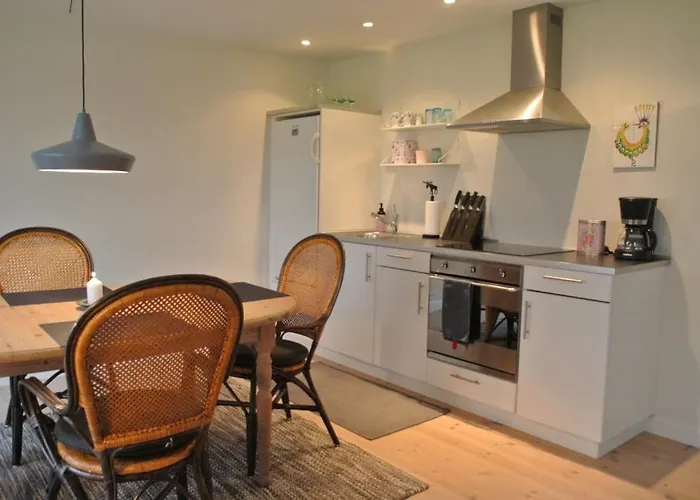 Sofryd Bed and Breakfast 4*